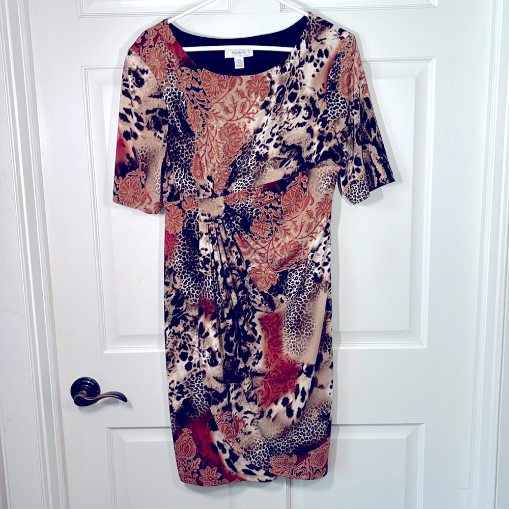 Dressbarn Animal Print Women’s 10 Petite Spandex Leopard Giraffe Short Sleeve
